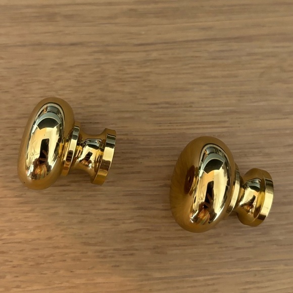 Set of 2 cabinet door knobs Solid brass. New - Picture 3 of 9